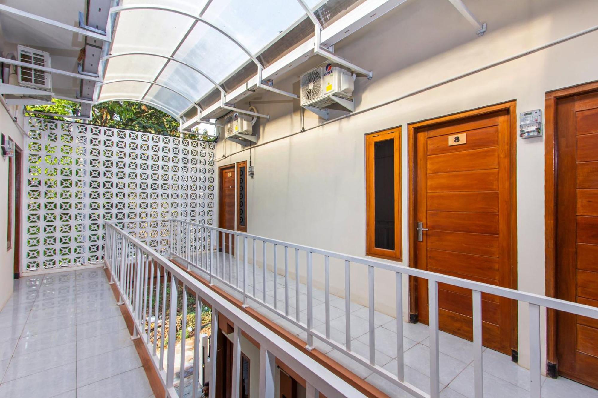 Oyo 1718 Homestay Wak Gobenk Salakan Exterior photo